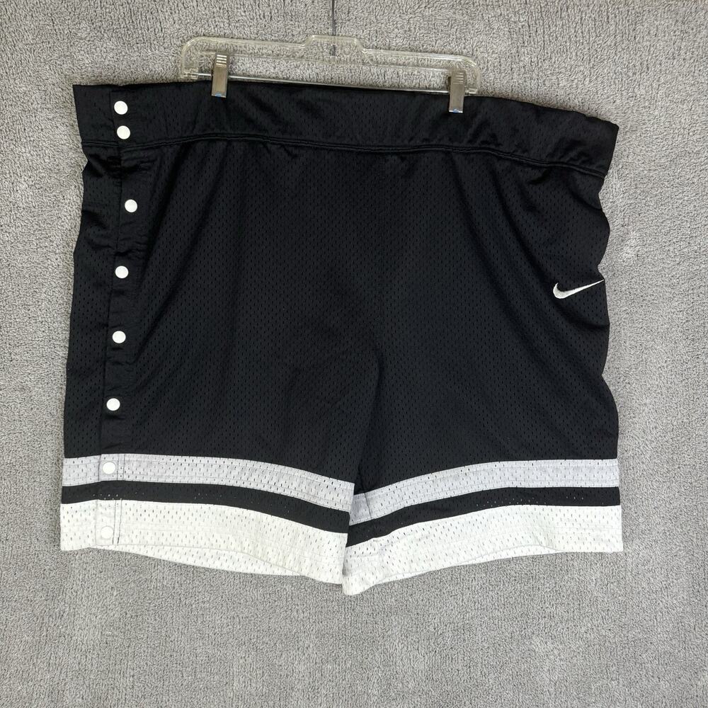 Vintage Nike Shorts Men's Extra Large Breakaway Basketball Shorts Mesh Snap Y2K